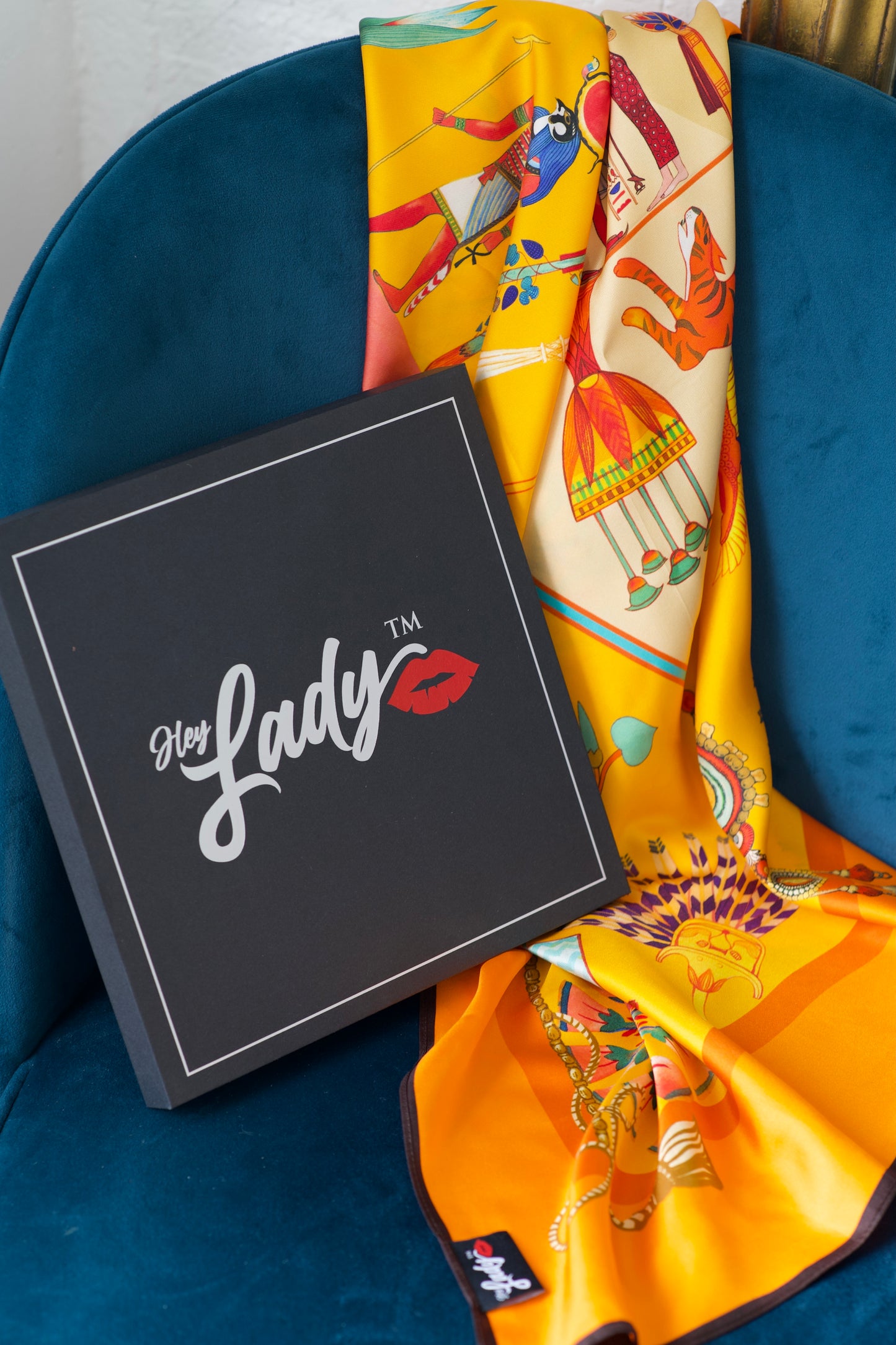 Hey Lady💋™ Niani Silk Scarf