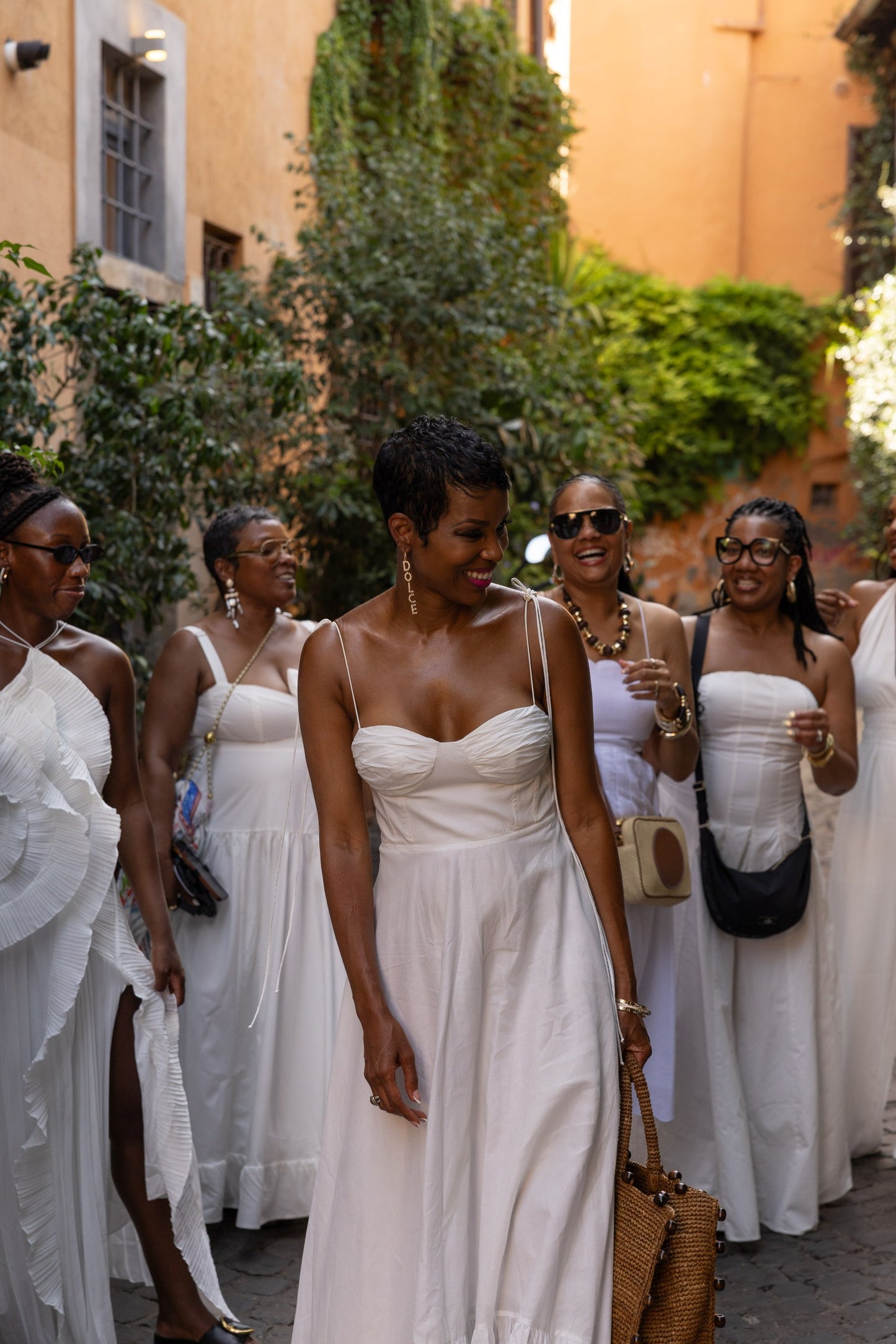 Hey Lady💋™ - "La Dolce Vita" 2027 - PRE-BOOK-ROME | FLORENCE | AMALFI COAST-SESSION # 1 is UNAVAILABLE!